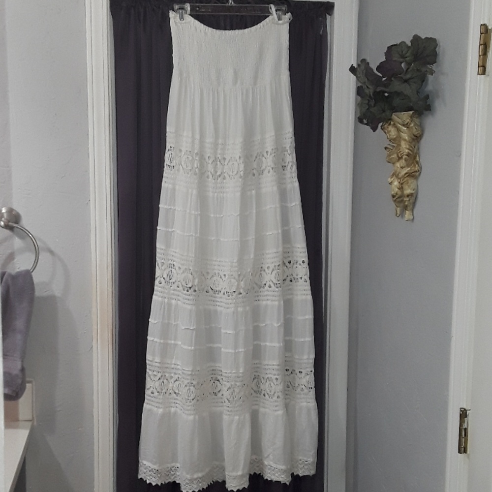 Altard State white lace strapless sundress